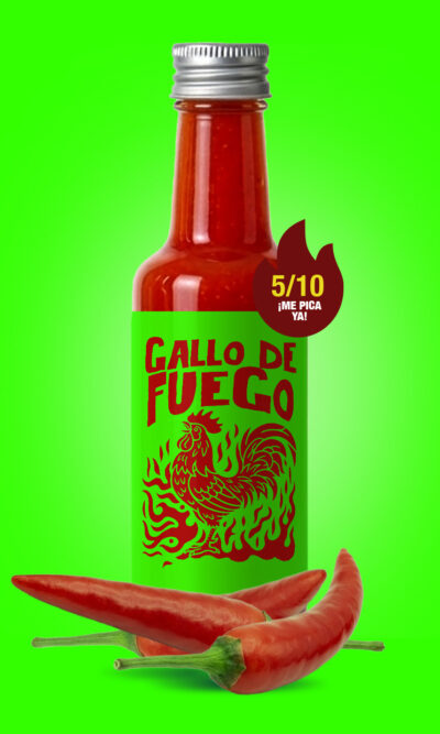 Gallo De Fuego Peri-Peri – La Azada hot sauce 5/10 HOT with Guernika peppers and birds eye chillies and barrel-aged Sherry vinegar.